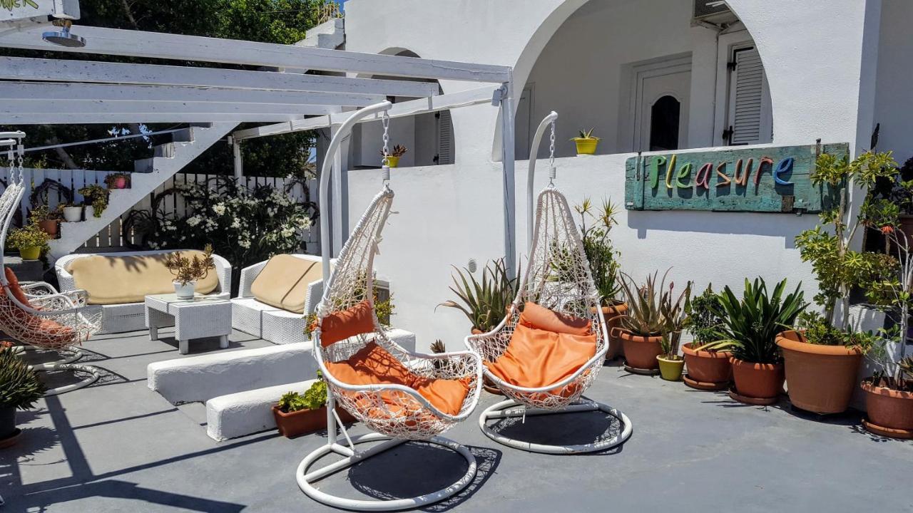 Pleasure Seaside Rooms Perissa  Exterior photo